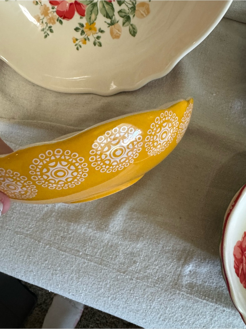 The Pioneer Woman Vintage Floral 5-Piece Pasta Bowl Set - Picture 5 of 9